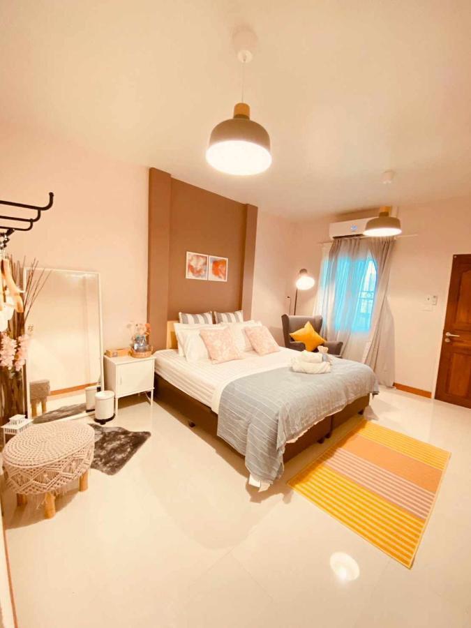 Por Poshtel Kanchanaburi Exteriér fotografie