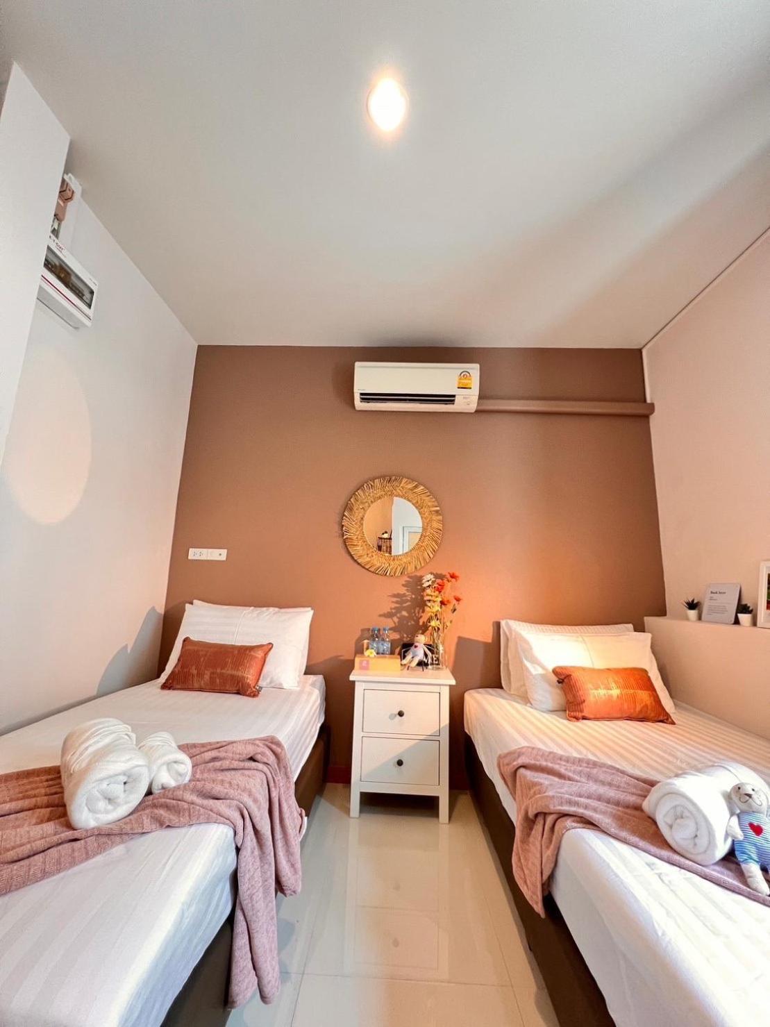 Por Poshtel Kanchanaburi Exteriér fotografie