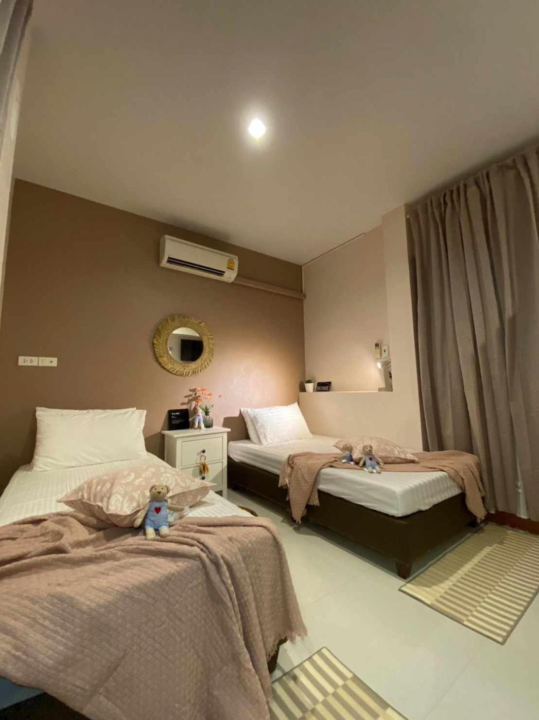 Por Poshtel Kanchanaburi Exteriér fotografie