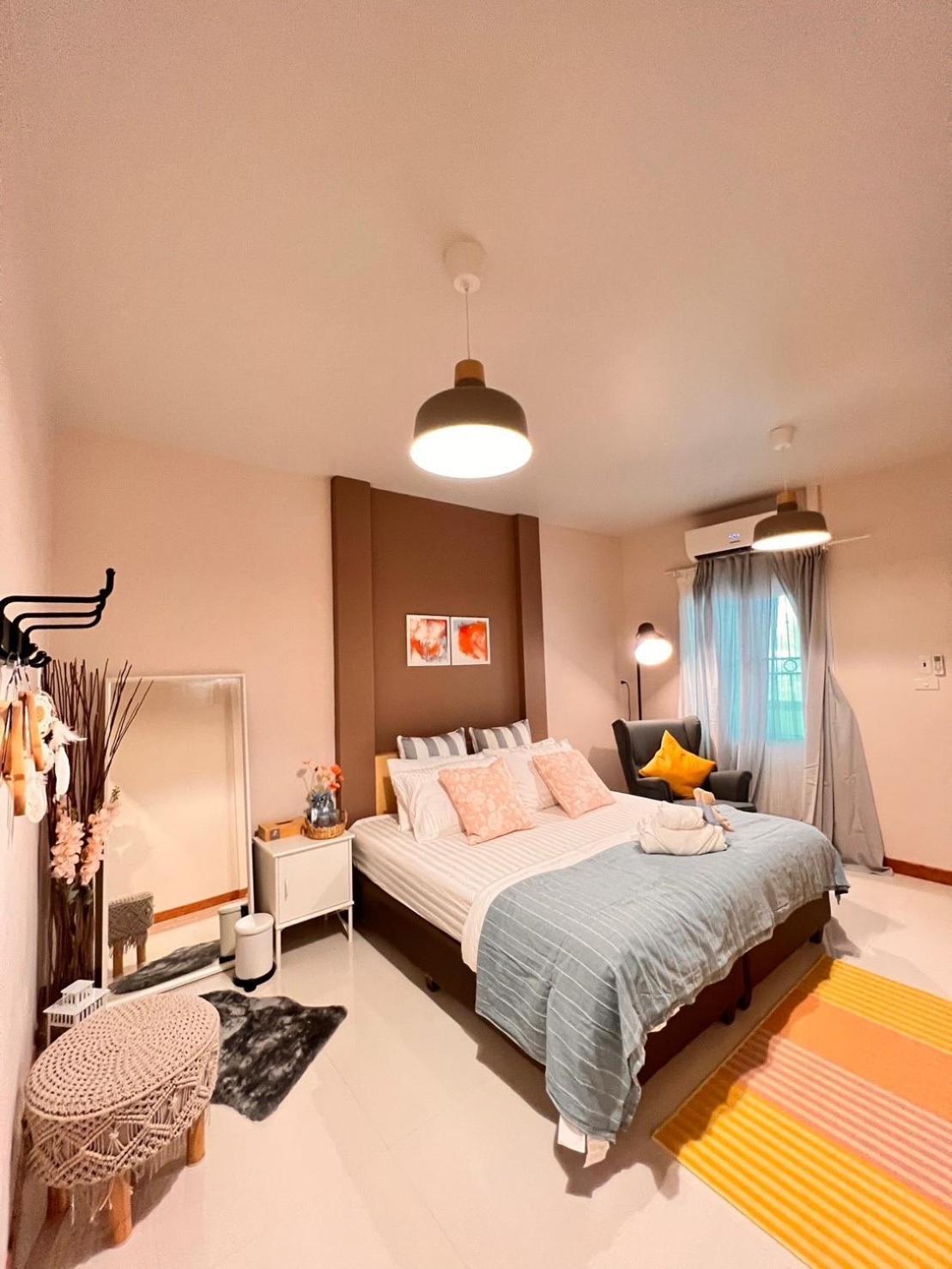 Por Poshtel Kanchanaburi Exteriér fotografie